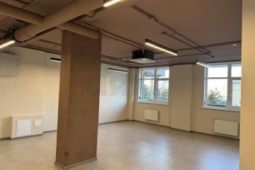 Фото №3: Коммерция 120 м² - Краснодар, мкр. имени Маршала Жукова, ул. Александра Покрышкина, 2/2