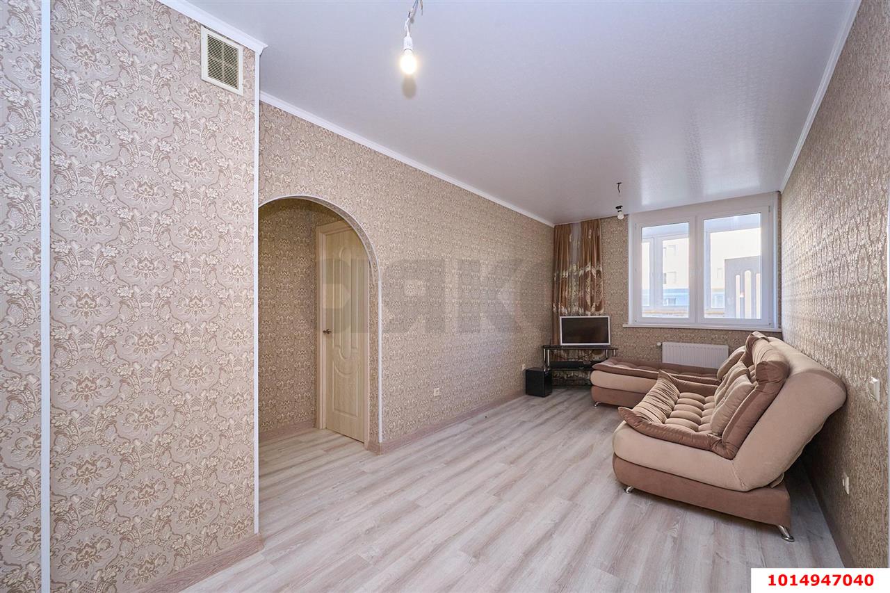 Фото №1: 3-комнатная квартира 62 м² - Краснодар, Светлоград, ул. Красных Партизан, 1/3к8