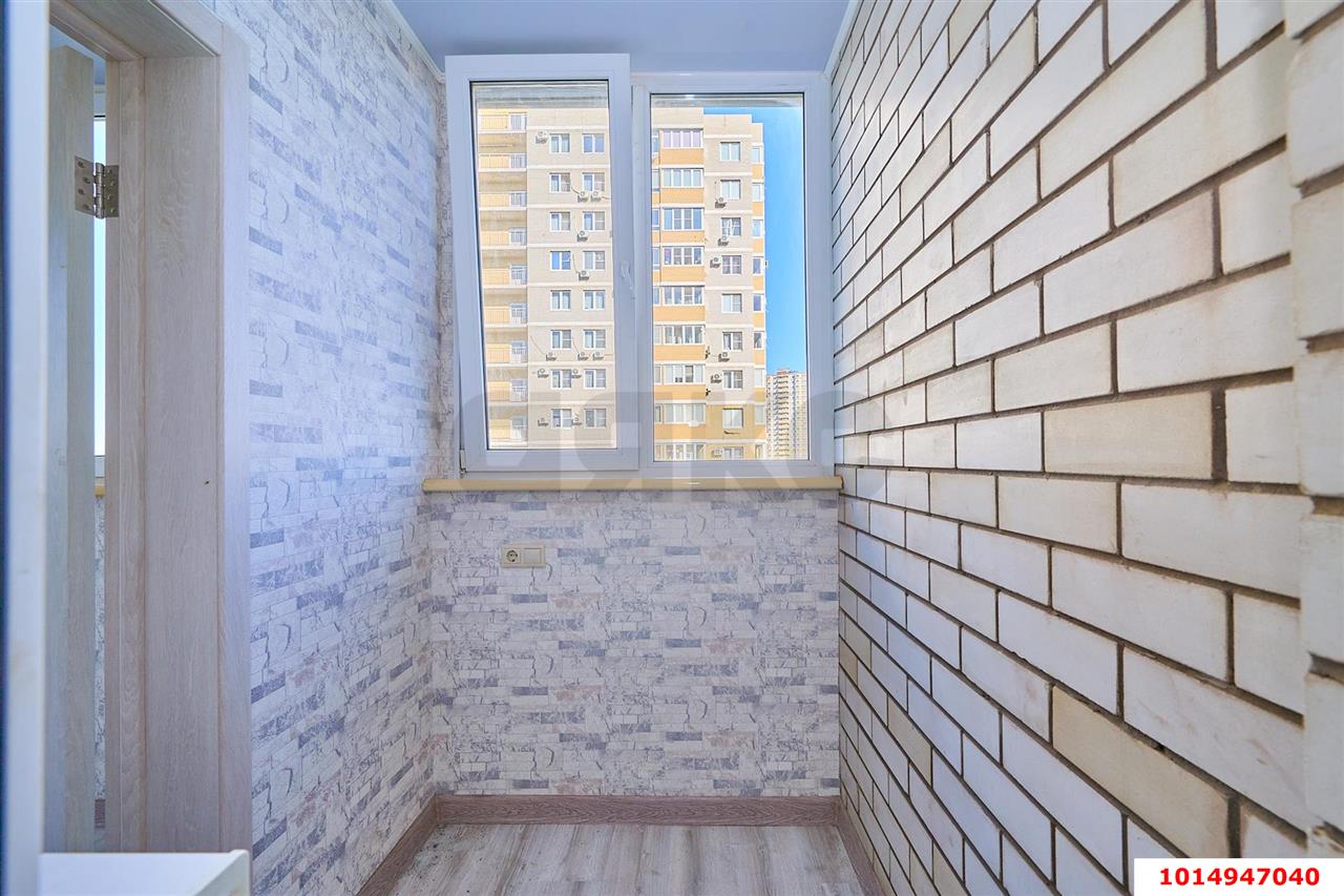 Фото №3: 3-комнатная квартира 62 м² - Краснодар, Прикубанский внутригородской округ, Славянский, мкр. Светлоград, ул. Красных Партизан, 1/3к8