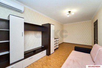 Фото №1: 1-комнатная квартира 33 м² - Краснодар, мкр. Завод Радиоизмерительных Приборов, пер. Гаражный, 12/2