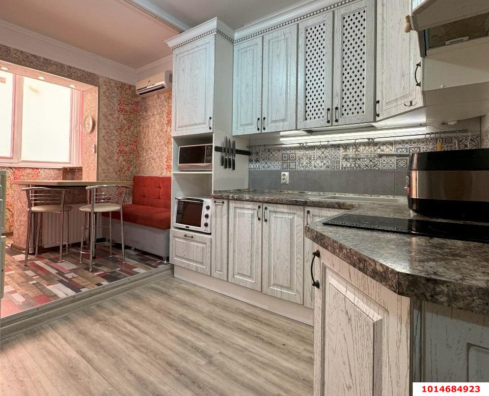 Фото №2: 3-комнатная квартира 68 м² - Краснодар, Завод Измерительных Приборов, ул. Российская, 79/1