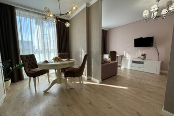 Фото №1: 1-комнатная квартира 40 м² - Краснодар, мкр. Центральный, ул. Железнодорожная, 23/1