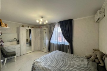 Фото №3: 2-комнатная квартира 64 м² - Краснодар, мкр. Дубинка, пер. Угольный, 12