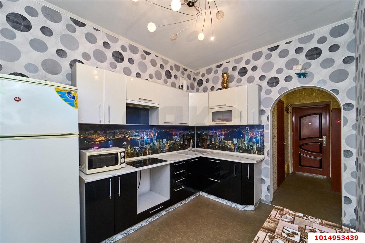 Фото №1: 1-комнатная квартира 37 м² - Краснодар, мкр. Прикубанский внутригородской округ, ул. Тепличная, 68