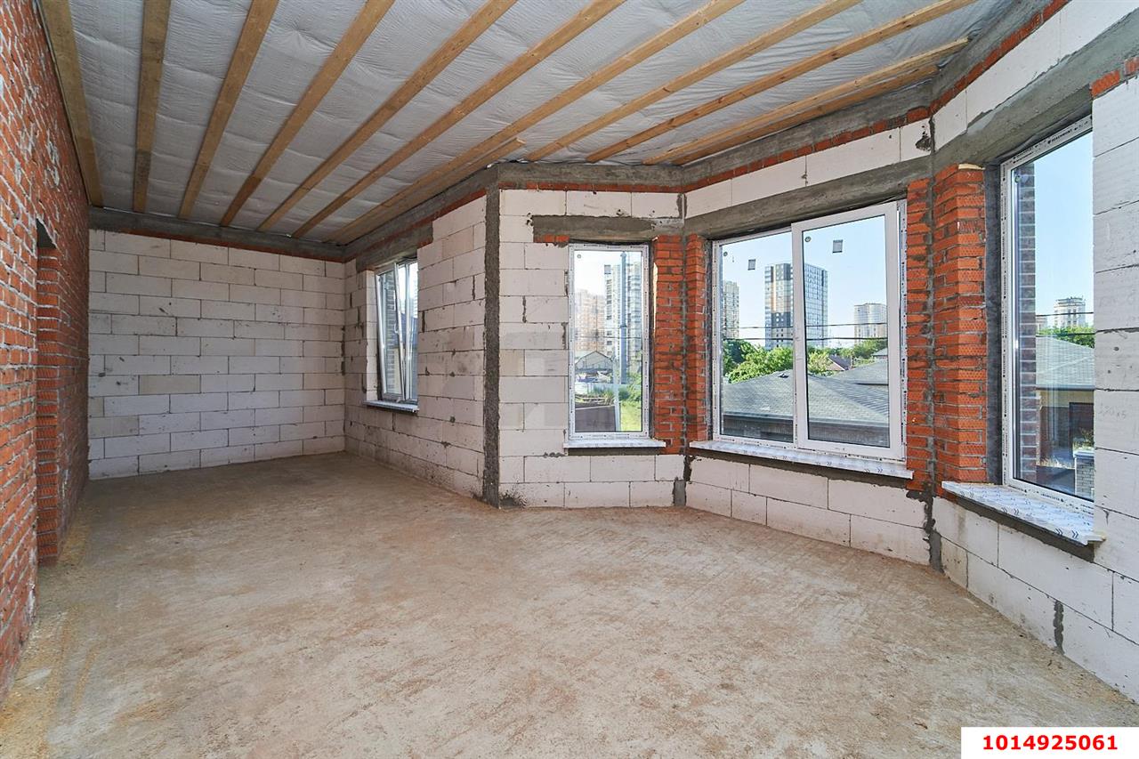 Фото №12: Дом 160 м² + 3.34 сот. - Краснодар, Прикубанский внутригородской округ, пр-д 1-й Лиговский