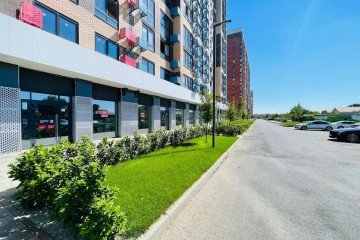 Фото №4: Торговое помещение 68 м² - Знаменский, мкр. Родные Просторы, 