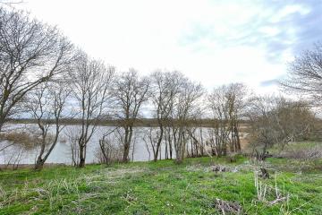 Фото №2: Коммерция 10 м² - садово- Адыгея, 1035