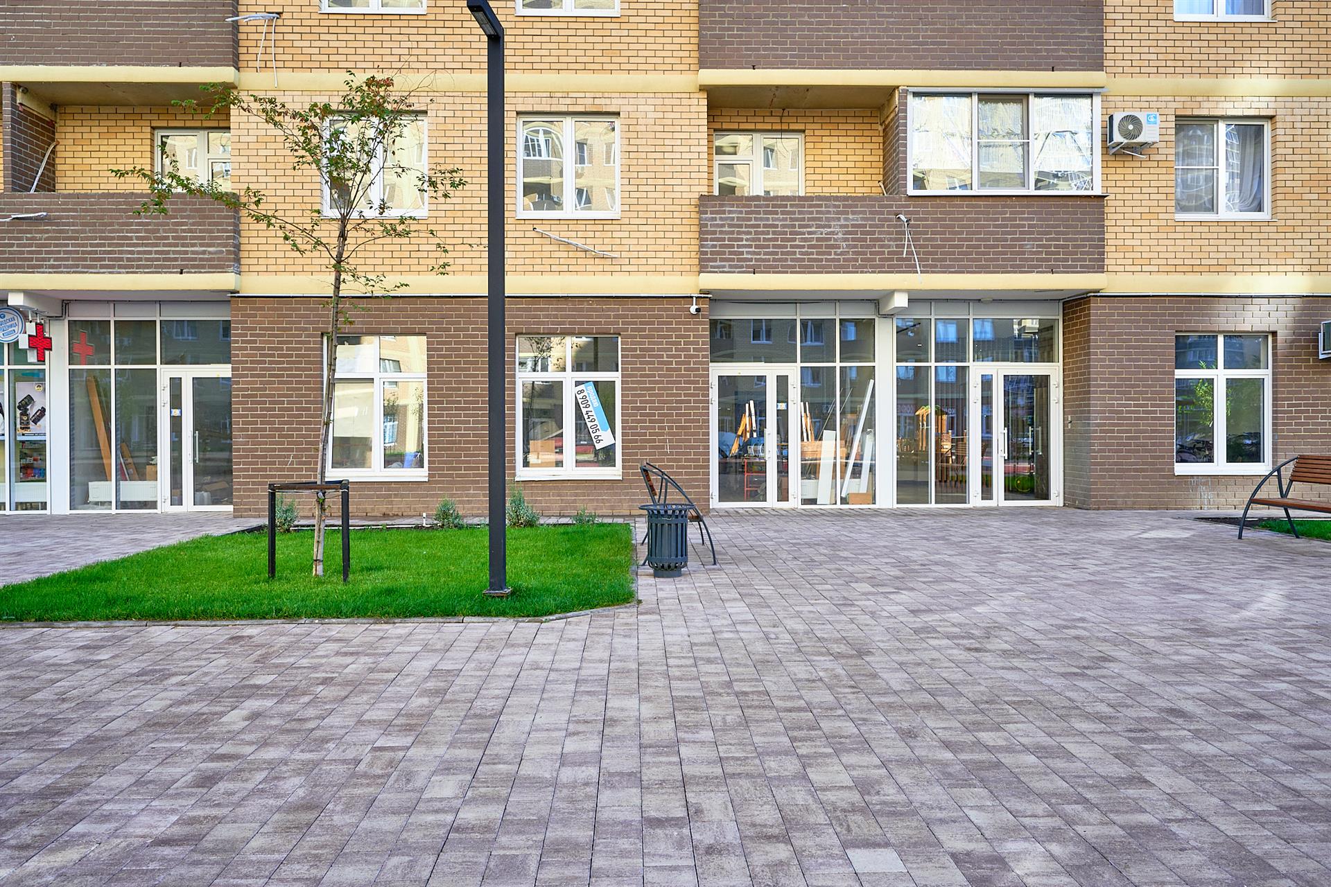 Фото №6: Коммерция 47 м² - Краснодар, Прикубанский внутригородской округ, мкр. жилой комплекс Дыхание, ул. Лётчика Позднякова, 2к23