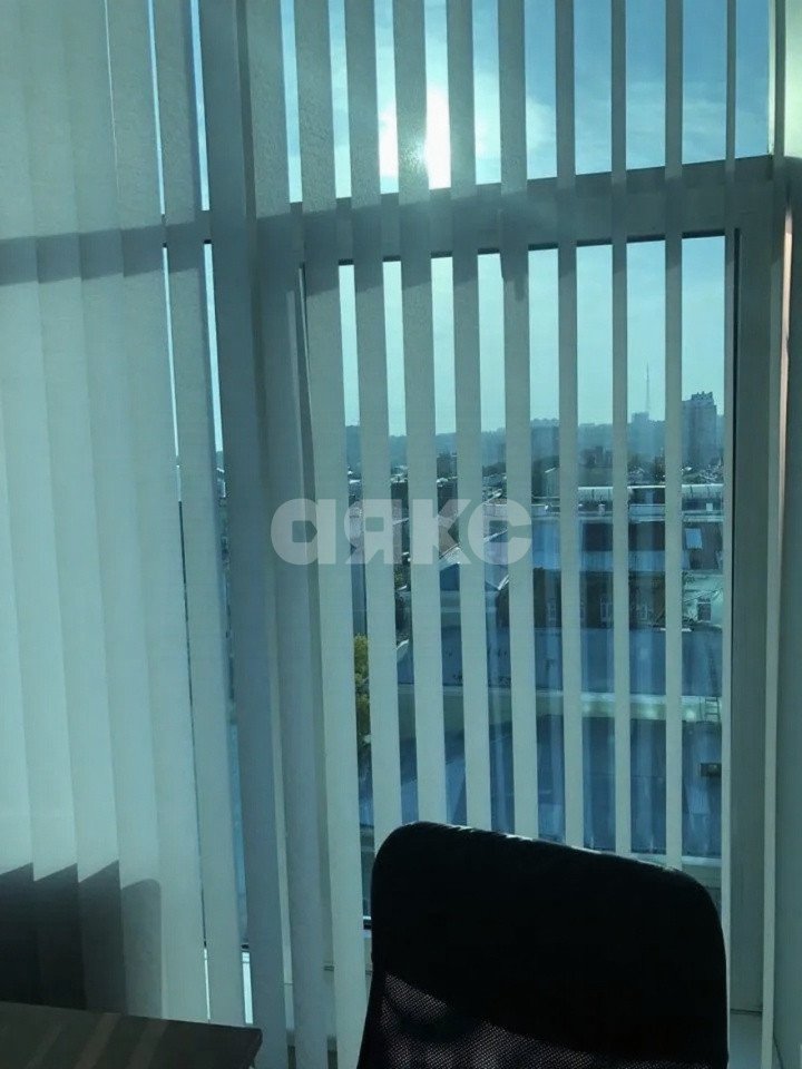 Фото №2: Коммерция 57 м² - Ростов-на-Дону, Ленинский, ул. Социалистическая, 74