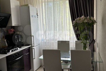 Фото №1: 2-комнатная квартира 51 м² - Ростов-на-Дону, мкр. 2-й, ул. Зорге, 37