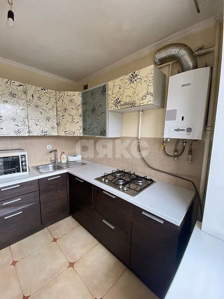 Фото №16: 3-комнатная квартира 98 м² - Ростов-на-Дону, Нахичевань, ул. 14-я Линия, 78