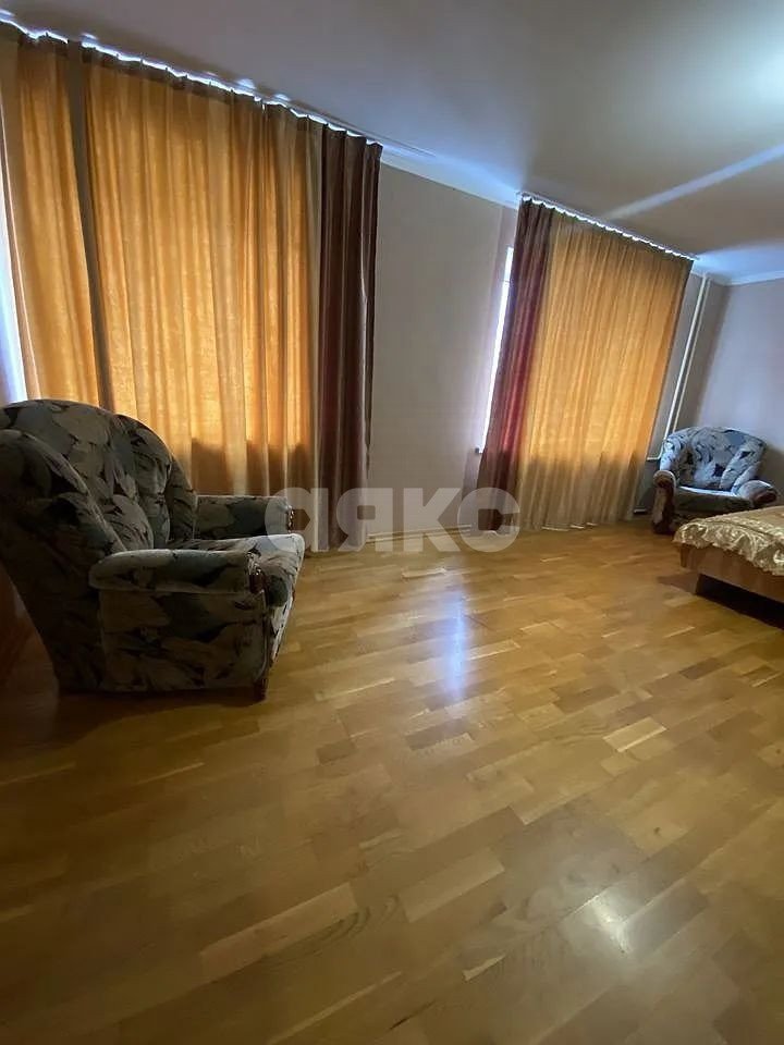 Фото №7: 3-комнатная квартира 98 м² - Ростов-на-Дону, Нахичевань, ул. 14-я Линия, 78