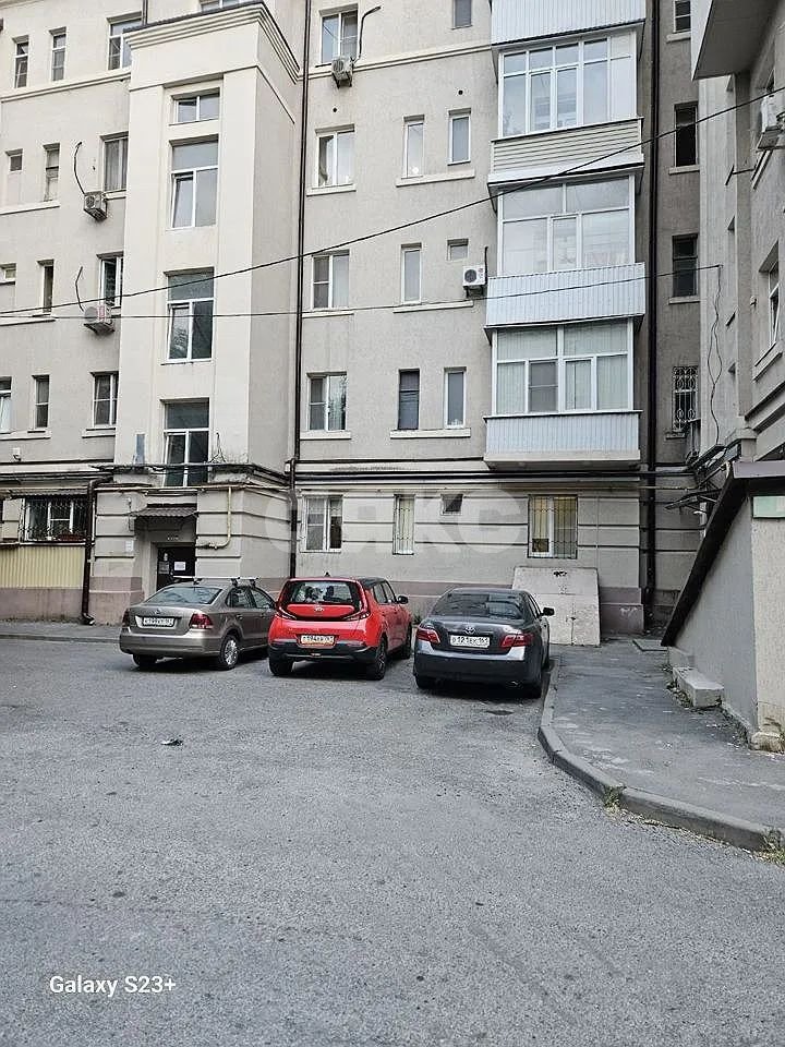 Фото №25: 4-комнатная квартира 90 м² - Ростов-на-Дону, Октябрьский, пр-кт Будённовский, 72/213