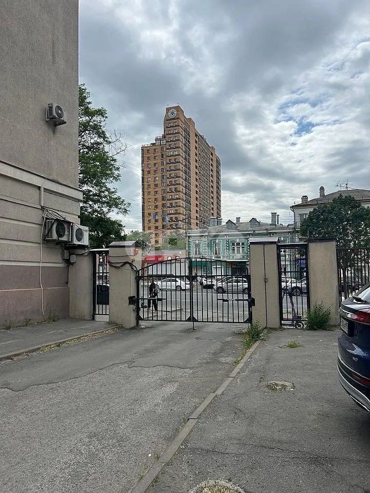 Фото №23: 4-комнатная квартира 90 м² - Ростов-на-Дону, Октябрьский, пр-кт Будённовский, 72/213