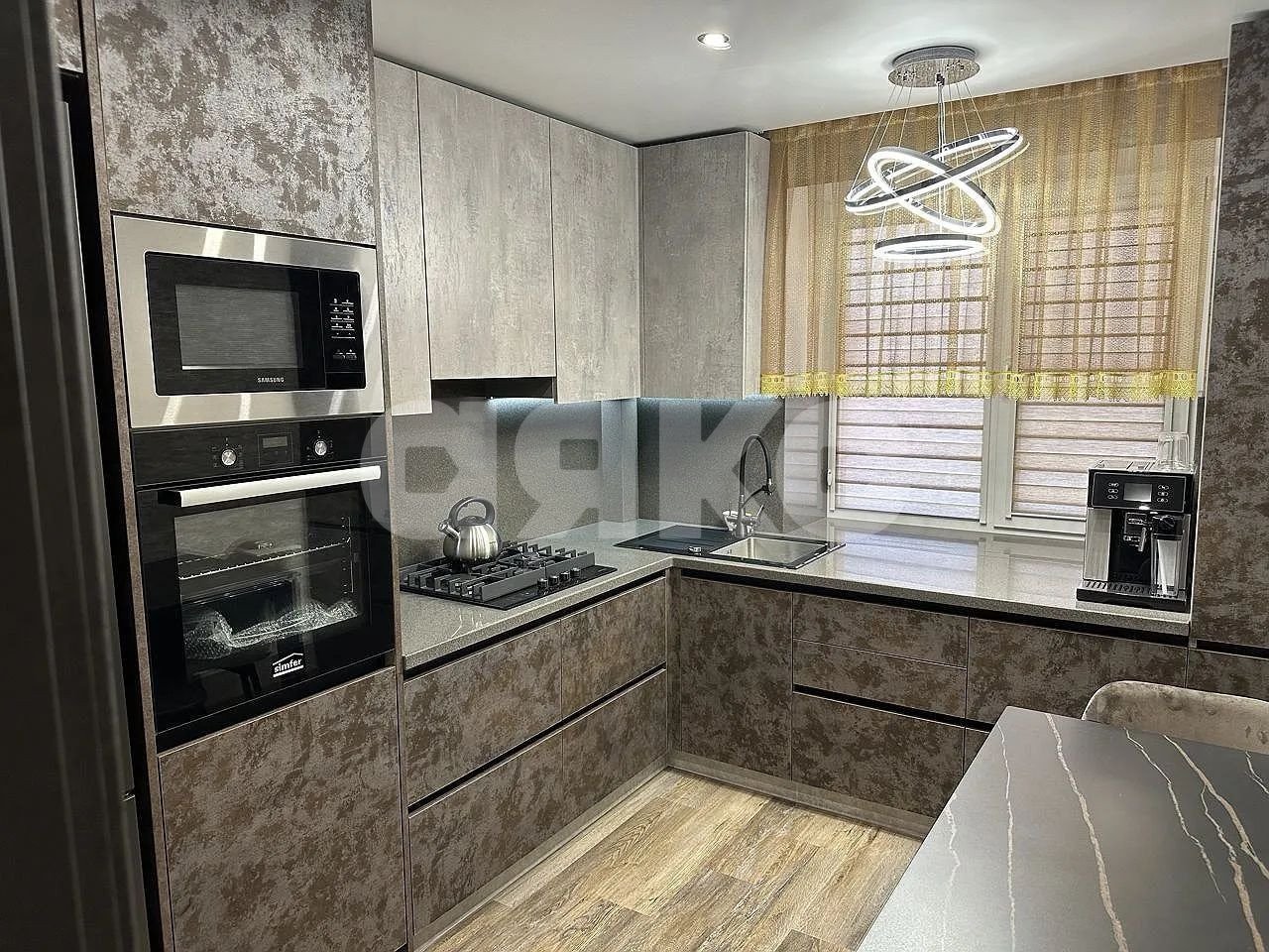 Фото №1: 2-комнатная квартира 65 м² - Ростов-на-Дону, Нахичевань, ул. 11-я Линия, 53