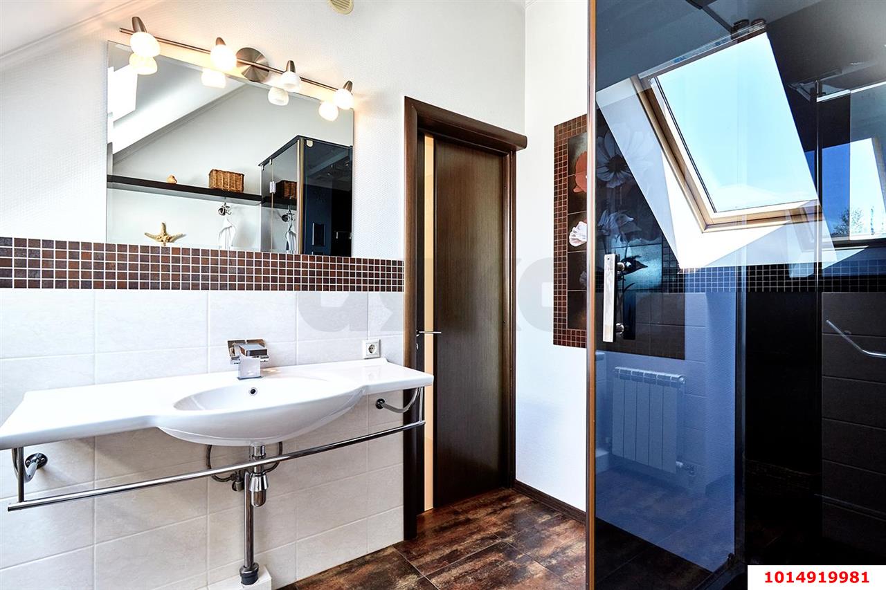 Фото №14: Дом 241 м² + 7 сот. - Краснодар, Круглик, ул. Баканская, 28/7