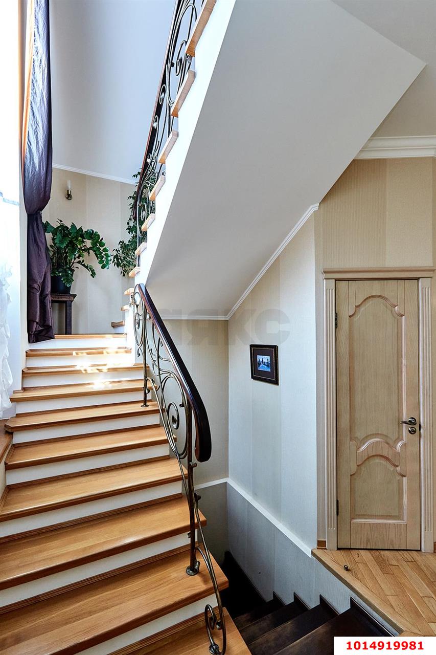 Фото №10: Дом 241 м² + 7 сот. - Краснодар, Круглик, ул. Баканская, 28/7