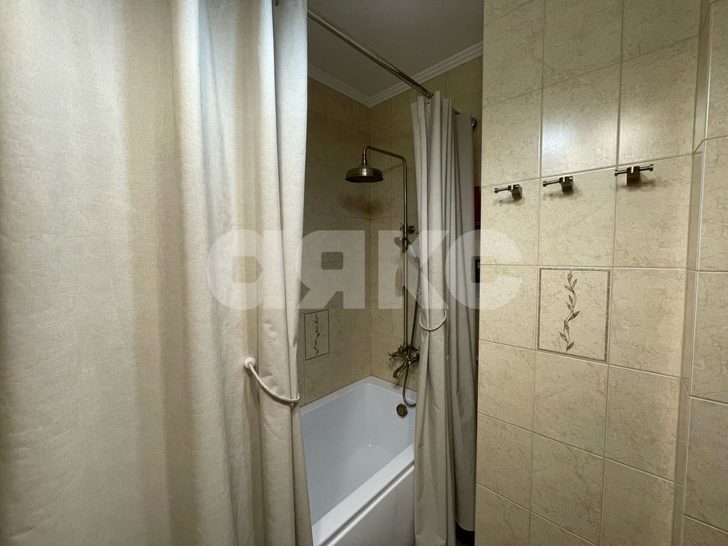 Фото №21: 2-комнатная квартира 57 м² - Ростов-на-Дону, Александровка, пр-кт 40-летия Победы, 85