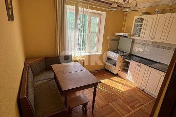 Фото №1: 1-комнатная квартира 37 м² - Ростов-на-Дону, мкр. 16-й, ул. 2-я Краснодарская, 145/4