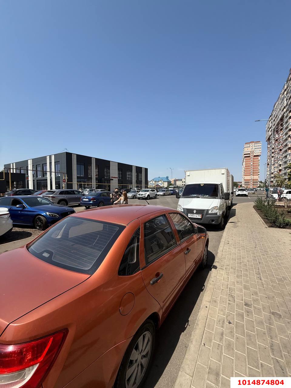 Фото №5: Торговое помещение 62 м² - Краснодар, ЖК Акварели-2, ул. Тепличная, 62/1к3