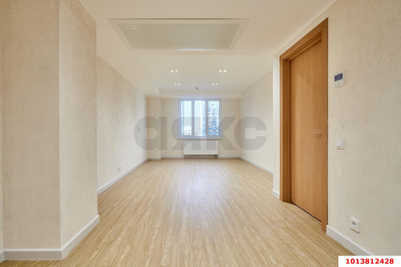 Фото №6: Апартаменты 48 м² - Краснодар, жилой комплекс Гранд Пэлэс, ул. Уральская, 75/6