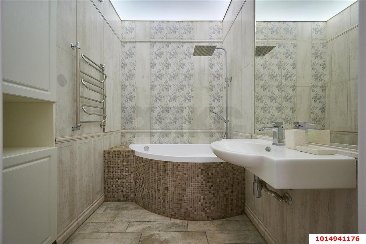 Фото №14: 3-комнатная квартира 93 м² - Краснодар, Юбилейный, ул. 70-летия Октября, 1/5