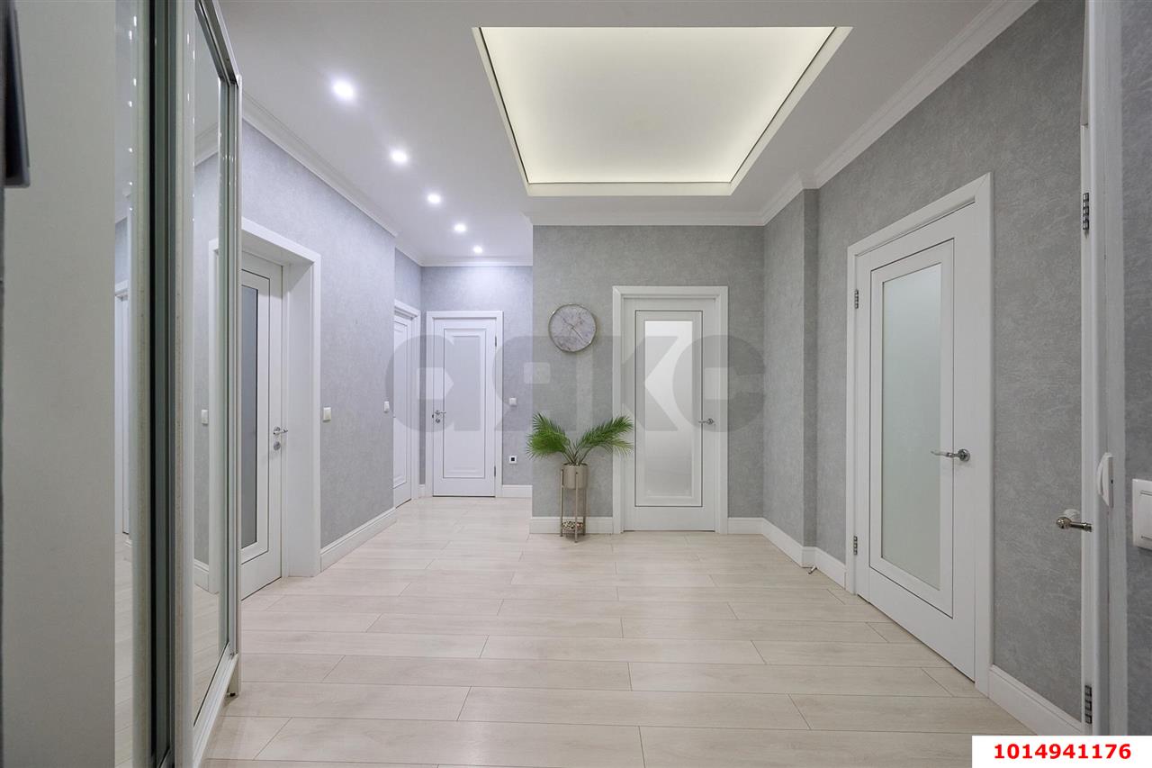 Фото №16: 3-комнатная квартира 93 м² - Краснодар, Юбилейный, ул. 70-летия Октября, 1/5