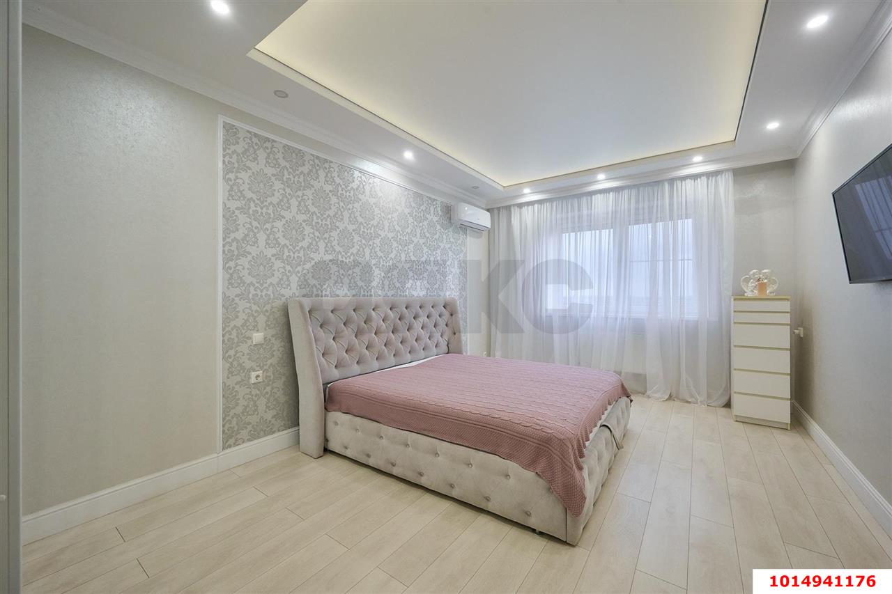 Фото №9: 3-комнатная квартира 93 м² - Краснодар, Юбилейный, ул. 70-летия Октября, 1/5