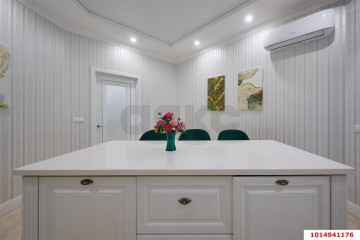 Фото №3: 3-комнатная квартира 93 м² - Краснодар, мкр. Юбилейный, ул. 70-летия Октября, 1/5