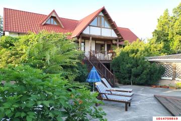 Фото №1: Дом 960 м² - Черноморское, ул. Сигнальная, 19