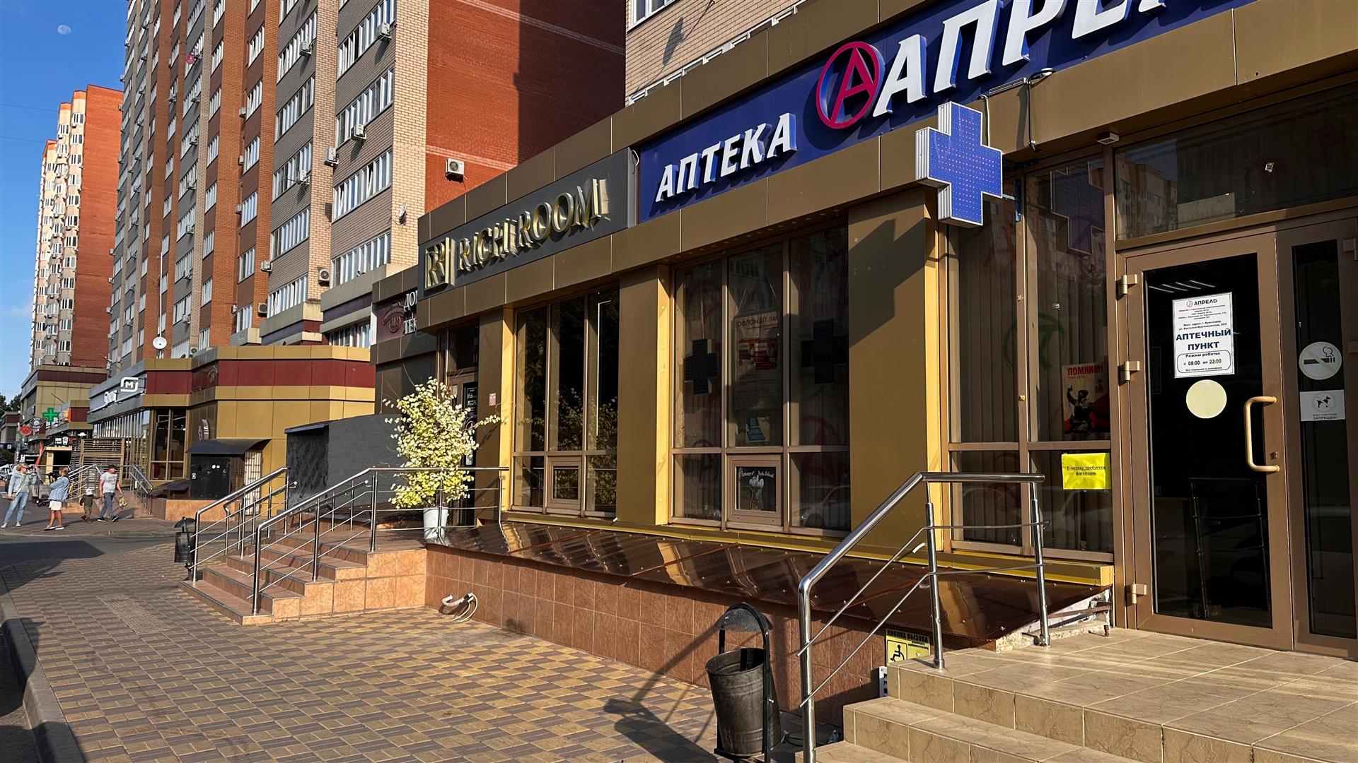 Фото №4: Коммерция 190 м² - Краснодар, Прикубанский внутригородской округ, ЖК Смоленский, Панорама, мкр. жилой комплекс Смоленский, ул. Восточно-Кругликовская, 30/2