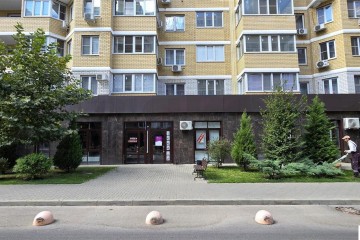 Фото №3: Торговое помещение 52 м² - Краснодар, мкр. Светлоград, ул. Красных Партизан, 1/4к7