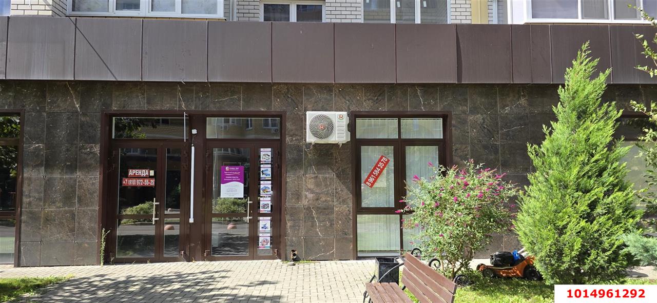 Фото №1: Торговое помещение 52 м² - Краснодар, Светлоград, ул. Красных Партизан, 1/4к7