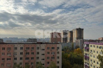 Фото №1: 1-комнатная квартира 49 м² - Ростов-на-Дону, мкр. 4-й, пр-кт Королёва, 20