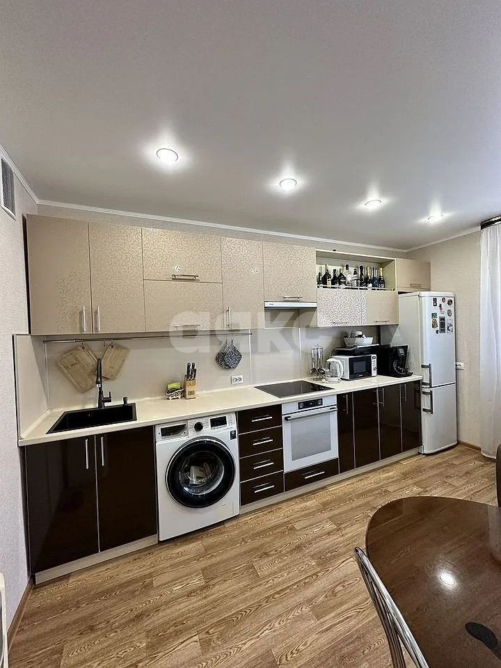 Фото №1: 2-комнатная квартира 58 м² - Ростов-на-Дону, жилой комплекс Суворовский, б-р Измайловский, 15