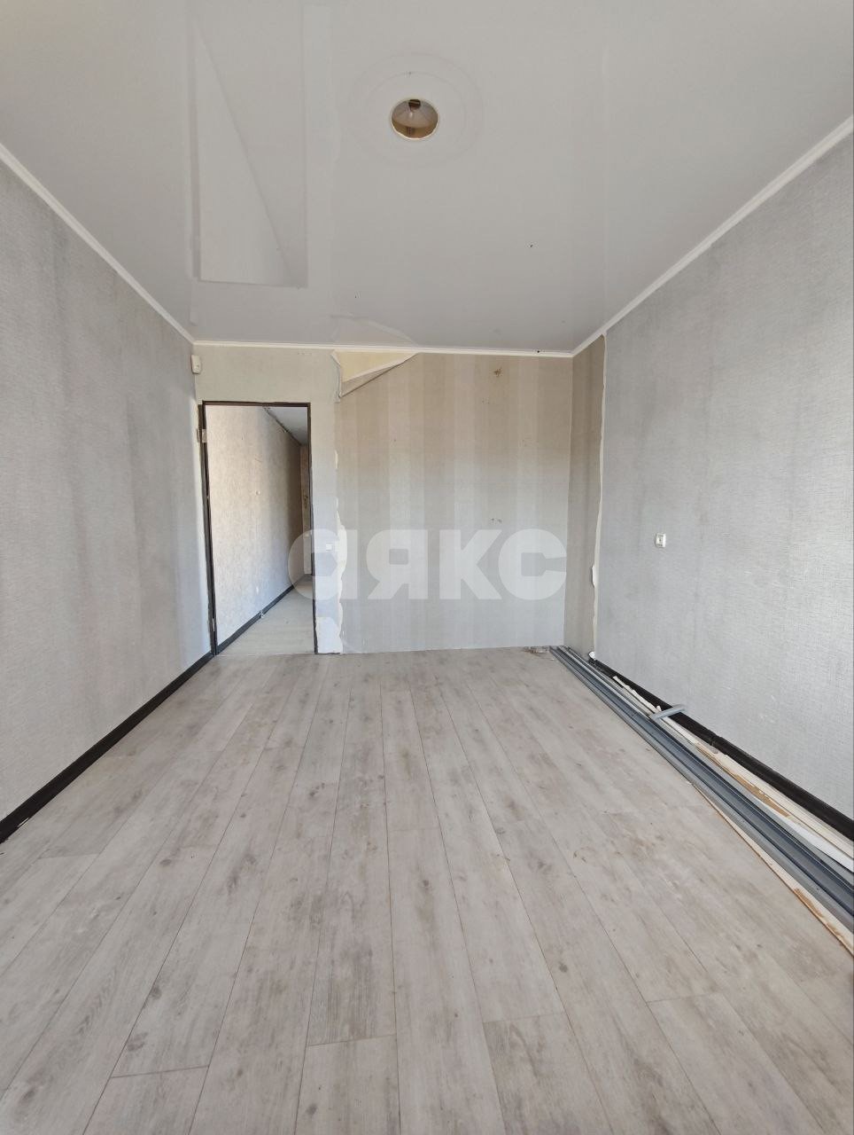 Фото №3: 3-комнатная квартира 52 м² - Мариуполь, Жовтневый, пр-кт Строителей, 99