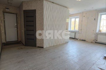 Фото №1: 3-комнатная квартира 52 м² - Мариуполь, р. Жовтневый, пр-кт Строителей, 99