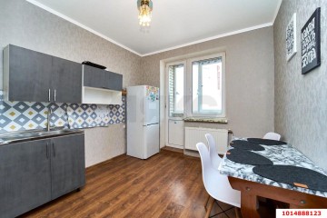 Фото №1: 1-комнатная квартира 36 м² - Краснодар, мкр. Музыкальный, ул. имени Сергея Есенина, 110к1