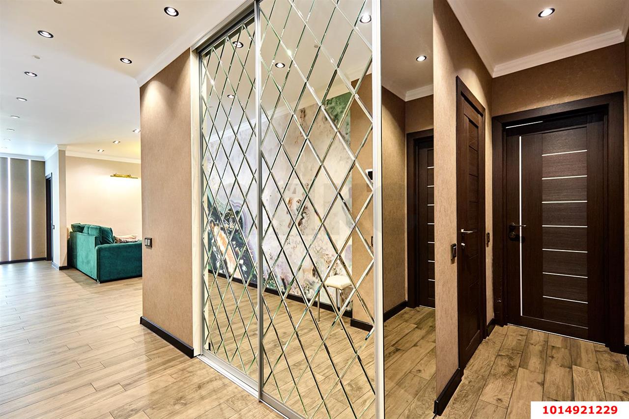 Фото №12: 2-комнатная квартира 110 м² - Краснодар, Центральный, ул. Будённого, 129