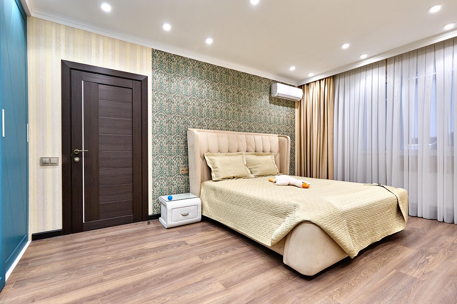 Фото №7: 2-комнатная квартира 110 м² - Краснодар, Западный внутригородской округ, мкр. Центральный, ул. Будённого, 129