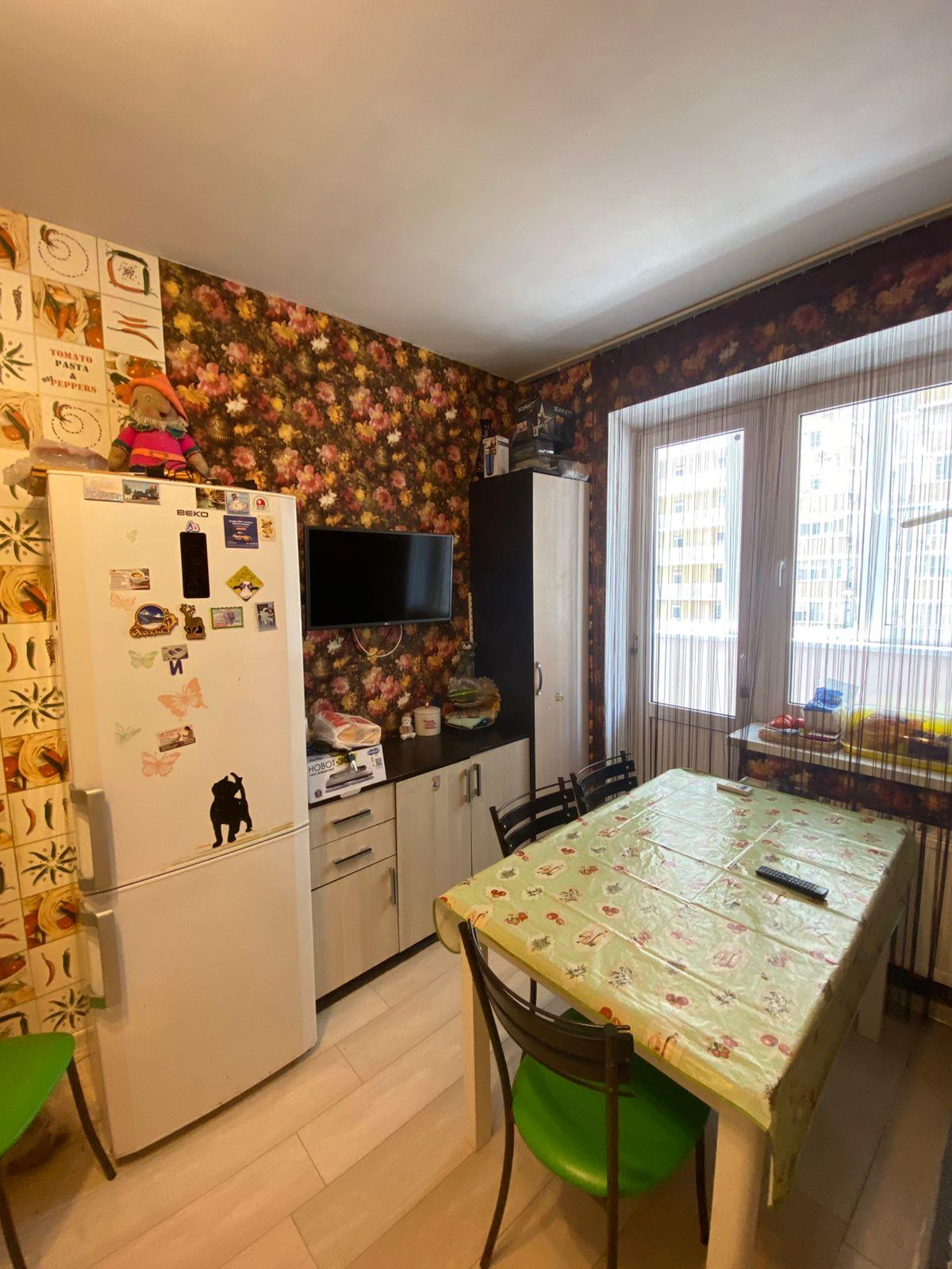 Фото №6: 2-комнатная квартира 70 м² - Краснодар, Прикубанский внутригородской округ, Завод Радиоизмерительных Приборов, имени Петра Метальникова, мкр. жилой комплекс Времена года, ул. Российская, 267/3к1