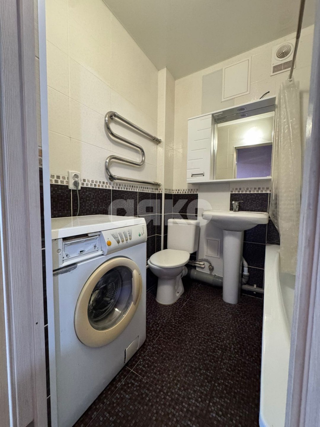 Фото №22: 1-комнатная квартира 35 м² - Ростов-на-Дону, Ворошиловский, ул. Нариманова, 76