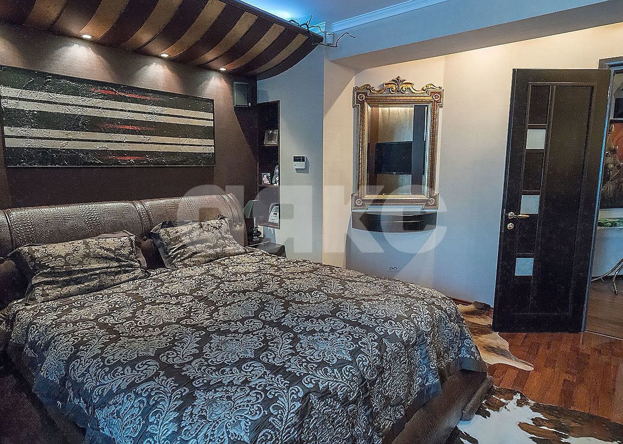 Фото №11: 5+-комнатная квартира 240 м² - Ростов-на-Дону, Богатяновка, ул. Социалистическая, 140