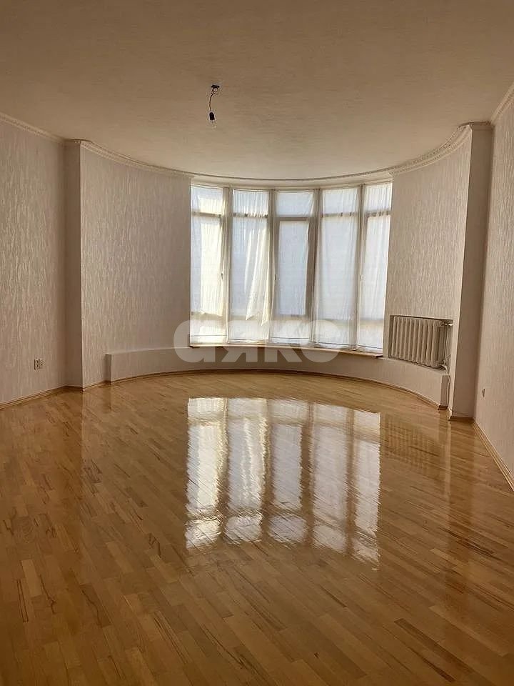 Фото №1: 3-комнатная квартира 130 м² - Ростов-на-Дону, Кировский, ул. Пушкинская, 138