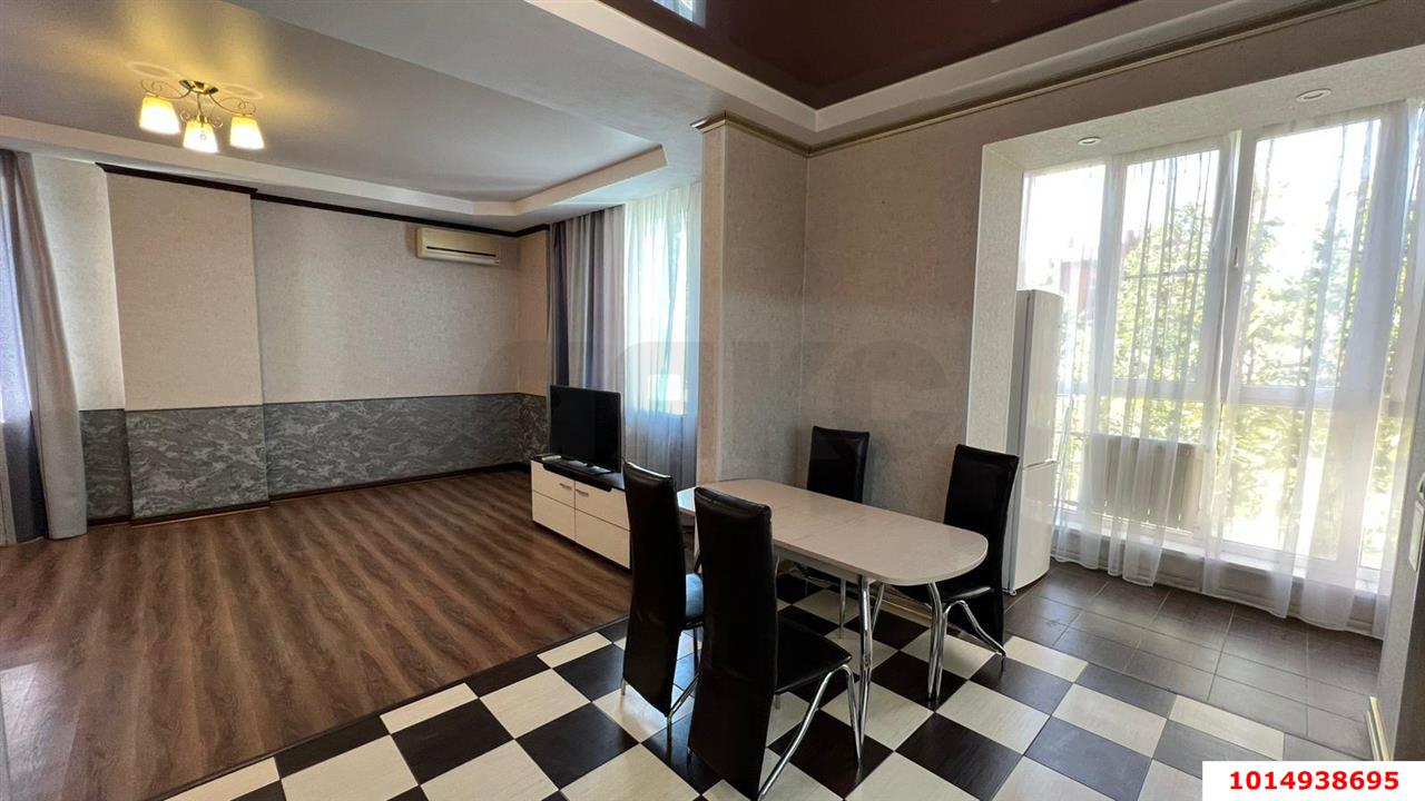 Фото №1: 2-комнатная квартира 65 м² - Краснодар, Солнечный, ул. Казбекская, 12