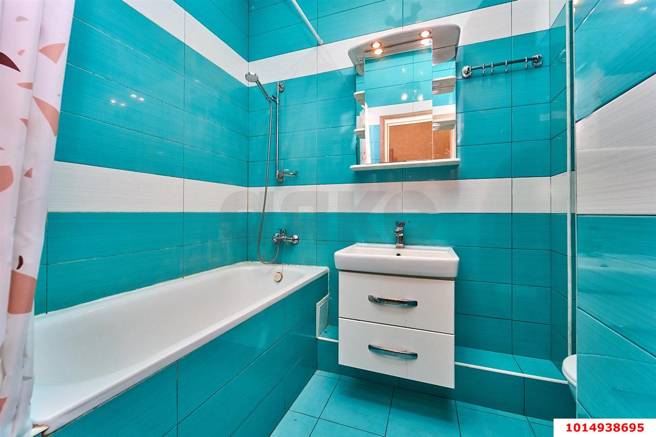 Фото №14: 2-комнатная квартира 69 м² - Краснодар, Солнечный, ул. Казбекская, 12