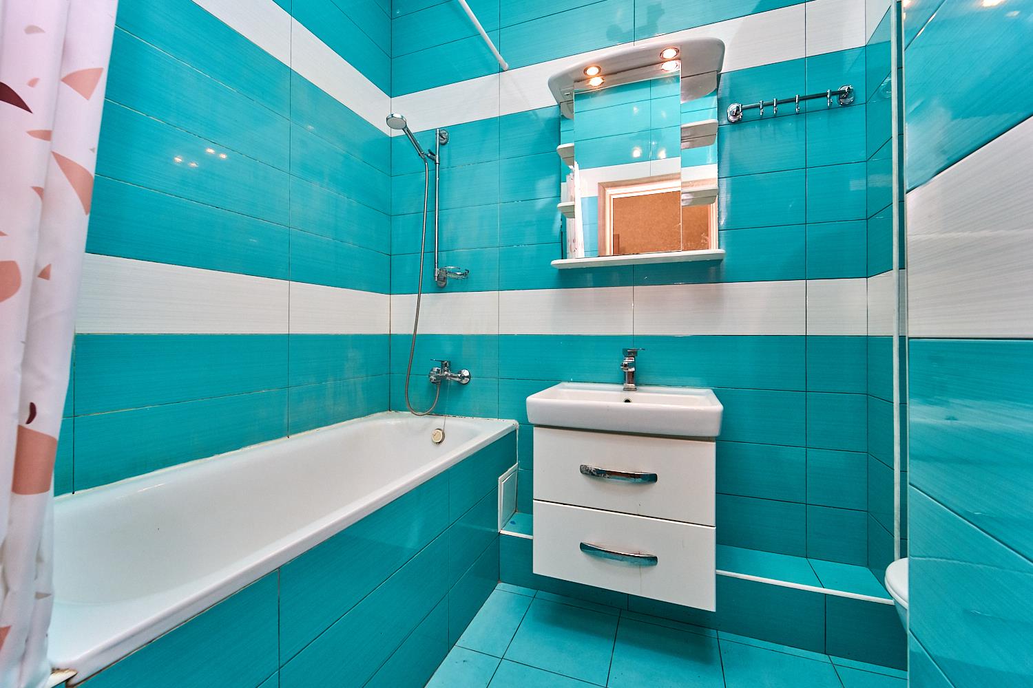 Фото №14: 2-комнатная квартира 69 м² - Краснодар, Прикубанский внутригородской округ, Фестивальный, мкр. Солнечный, ул. Казбекская, 12