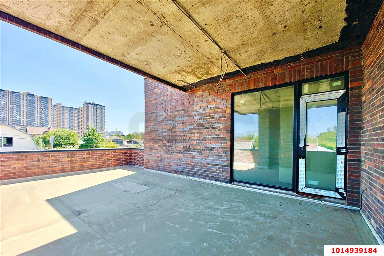 Фото №17: Дом 325 м² + 6 сот. - Краснодар, Карасунский внутригородской округ, мкр. Хлопчато-бумажный Комбинат, ул. Волжская, 90