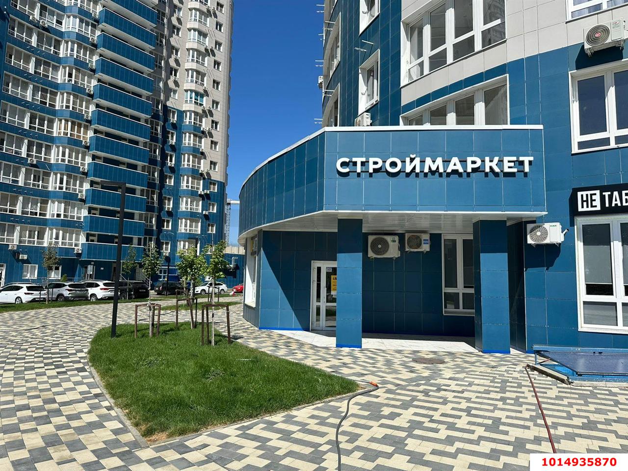Фото №3: Торговое помещение 89 м² - Краснодар, жилой комплекс Фонтаны, ул. Воронежская, 47Б