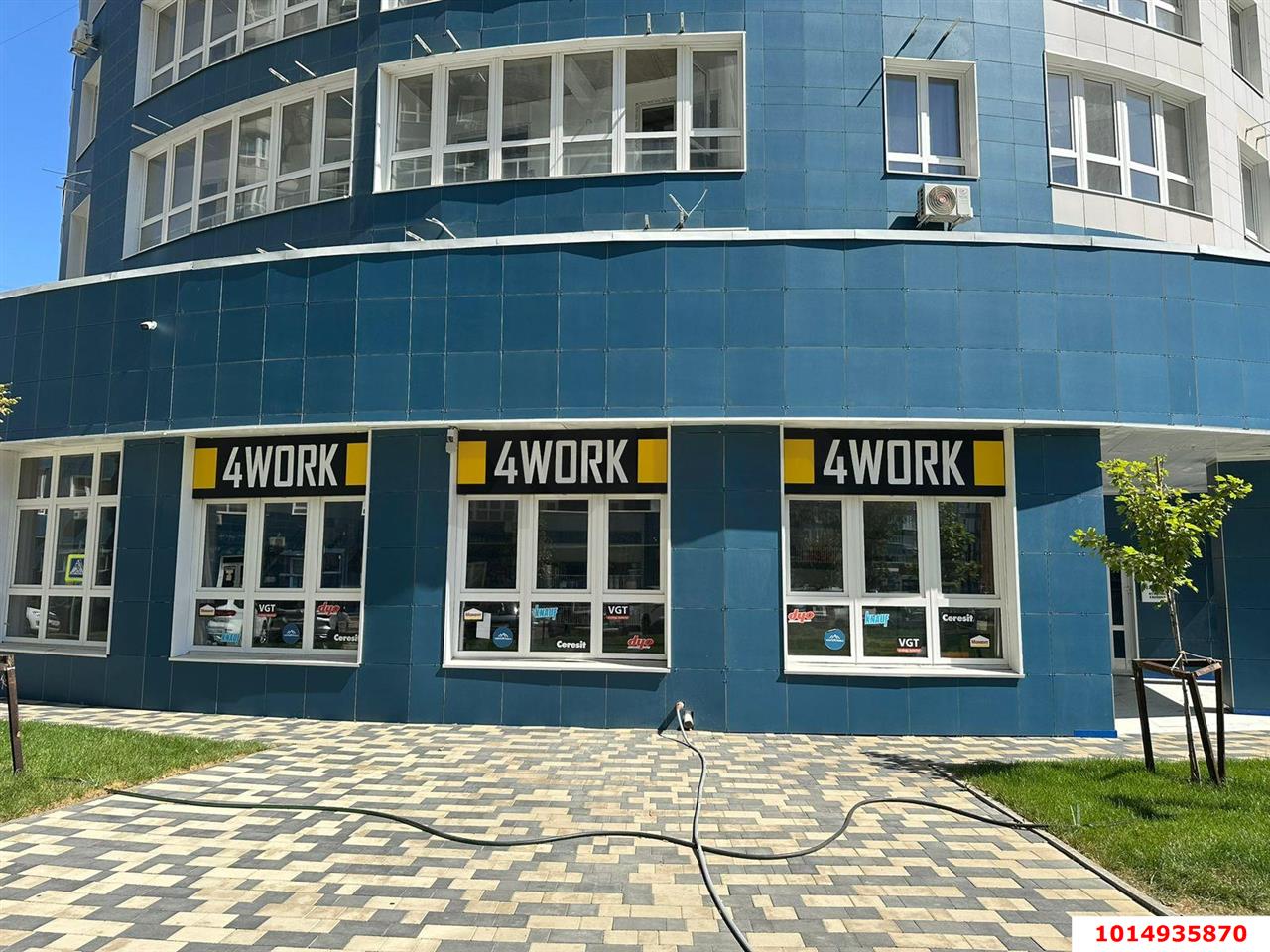 Фото №4: Торговое помещение 89 м² - Краснодар, жилой комплекс Фонтаны, ул. Воронежская, 47Б